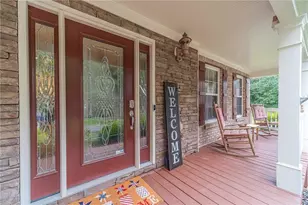 2504 Lois Ct, Loganville, GA 30052 - Photo 3