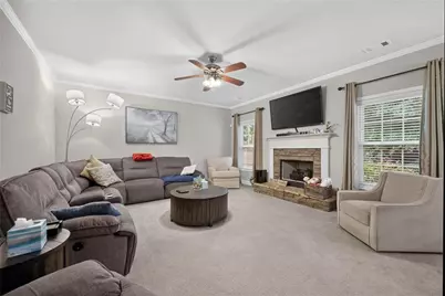2504 Lois Court, Loganville, GA 30052 - Photo 21