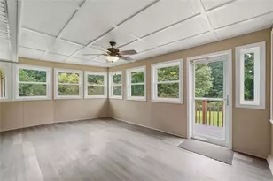 3283 Meadowview Ln SW, Marietta, GA 30008 - Photo 13