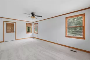 3283 Meadowview Ln SW, Marietta, GA 30008 - Photo 11