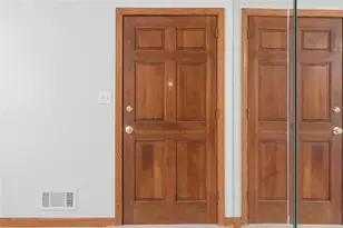 3283 Meadowview Ln SW, Marietta, GA 30008 - Photo 5