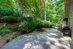 102 Vanessa Dr SE, Smyrna, GA 30082 - Photo 17