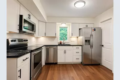 93 Forrest Place, Atlanta, GA 30328 - Photo 13