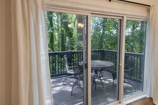 93 Forrest Pl, Atlanta, GA 30328 - Photo 9