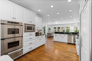 2134 River Cliff Dr, Roswell, GA 30076 - Photo 13