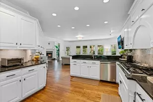 2134 River Cliff Dr, Roswell, GA 30076 - Photo 15