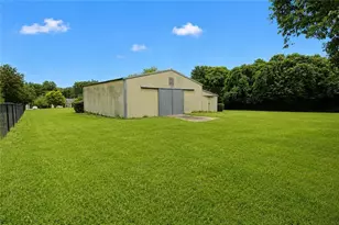 1464 Lakeview Rd, Grayson, GA 30017 - Photo 19