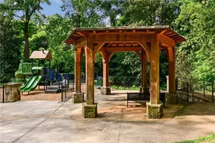 2304 Pembrook Pl NE, Atlanta, GA 30324 - Photo 35