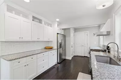 2304 Pembrook Pl NE, Atlanta, GA 30324 - Photo 11