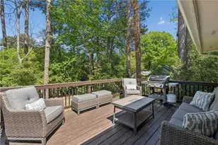 2304 Pembrook Pl NE, Atlanta, GA 30324 - Photo 19