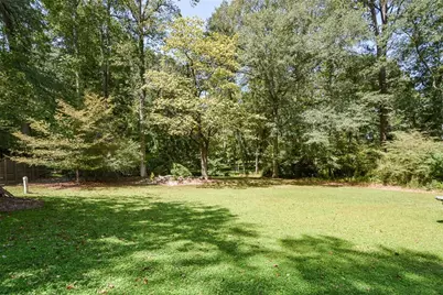 2210 Spalding Drive, Atlanta, GA 30350 - Photo 11
