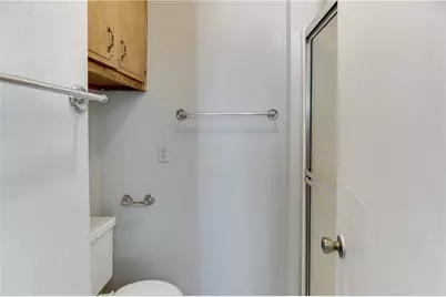 6076 Atlanta Highway, Flowery Branch, GA 30542 - Photo 19
