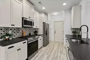 1520 Craftsman Rd, Atlanta, GA 30318 - Photo 9