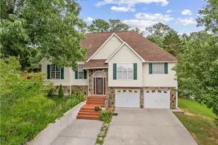 391 Wildwood Cir SE, Calhoun, GA 30701 - Photo 1