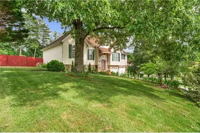 391 Wildwood Circle SE, Calhoun, GA 30701 - Photo 3