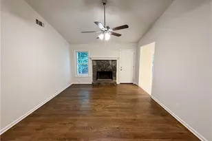 846 Georgetown Dr, Winder, GA 30680 - Photo 5