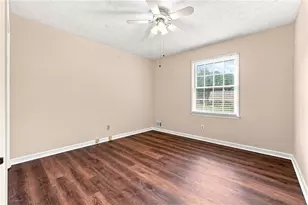 3784 Butterfield Dr NW, Kennesaw, GA 30152 - Photo 13