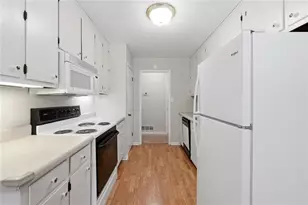 3784 Butterfield Dr NW, Kennesaw, GA 30152 - Photo 5