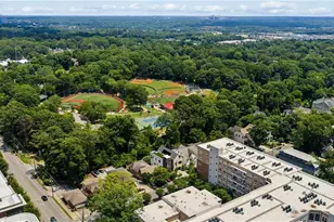 395 Pharr Rd, Atlanta, GA 30305 - Photo 29