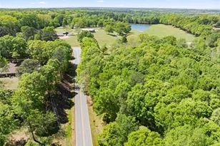 4346 Woods Bridge Rd, Commerce, GA 30529 - Photo 15