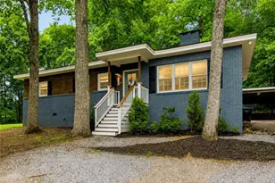 372 Gabrels Dr, Clarkesville, GA 30523 - Photo 1