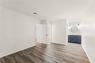 521 Warm Springs Cir, Roswell, GA 30075 - Photo 7