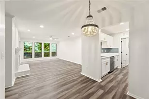 521 Warm Springs Cir, Roswell, GA 30075 - Photo 3