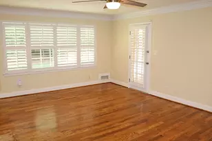 4956 Fox Forest Dr, Lilburn, GA 30047 - Photo 11