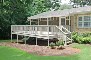 4956 Fox Forest Dr, Lilburn, GA 30047 - Photo 31