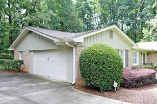 4956 Fox Forest Dr, Lilburn, GA 30047 - Photo 3