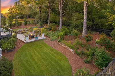 114 Hedgewood Lane, Canton, GA 30115 - Photo 3