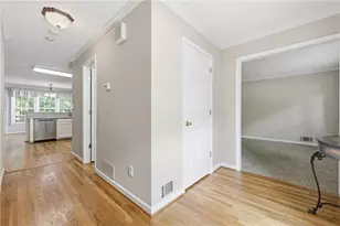 782 Rockfount Way, Lawrenceville, GA 30043 - Photo 3