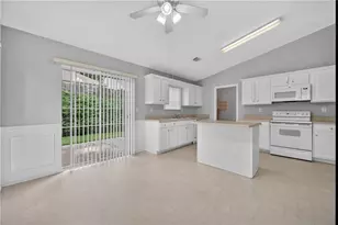 2746 Fieldbrook Ln, Grayson, GA 30017 - Photo 9