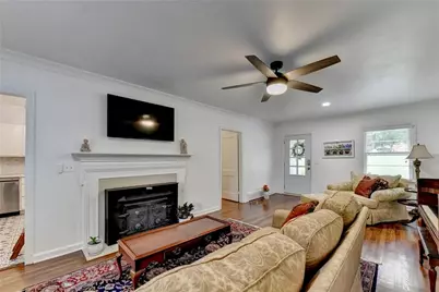 307 Pine Circle, Monroe, GA 30655 - Photo 11