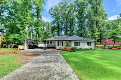 307 Pine Circle, Monroe, GA 30655 - Photo 3