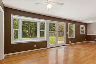 4674 Sharon Valley Ct, Atlanta, GA 30360 - Photo 9