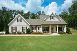 164 Brinley Dr, Sharpsburg, GA 30277 - Photo 1