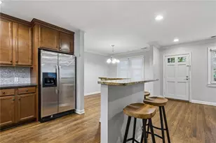 1197 Goodwin Rd, Atlanta, GA 30324 - Photo 15