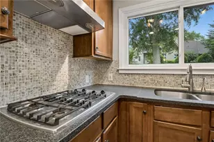 1197 Goodwin Rd, Atlanta, GA 30324 - Photo 17