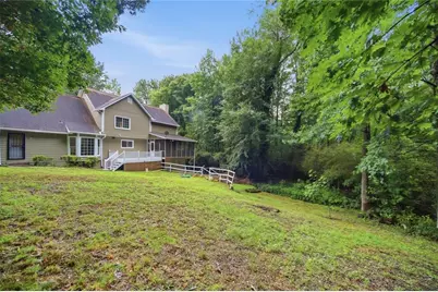 1875 Dovonshire Road SW, Marietta, GA 30064 - Photo 41