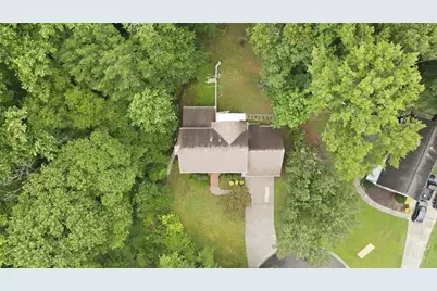 1875 Dovonshire Road SW, Marietta, GA 30064 - Photo 43