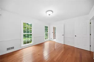 1875 Dovonshire Rd S W, Marietta, GA 30064 - Photo 5