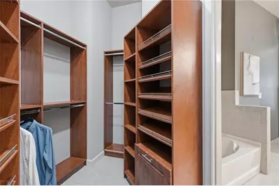 711 Cosmopolitan Drive NE #107, Atlanta, GA 30324 - Photo 29