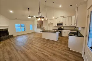 2209 Shady Grove Rd, Carrollton, GA 30116 - Photo 9