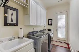 10853 Enclave Ln, Alpharetta, GA 30022 - Photo 17