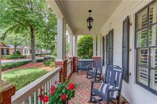 10853 Enclave Ln, Alpharetta, GA 30022 - Photo 3