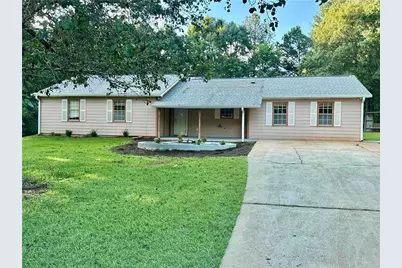 30 Stoneview Terrace, Covington, GA 30016 - Photo 1