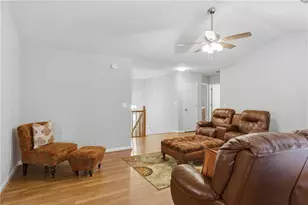 4281 E Meadow Dr, Duluth, GA 30096 - Photo 5