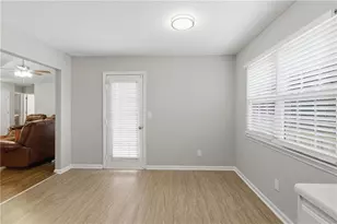 4281 E Meadow Dr, Duluth, GA 30096 - Photo 9