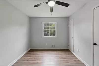6005 Randy Lane, Ellenwood, GA 30294 - Photo 13